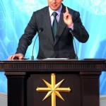 Tom Cruise
