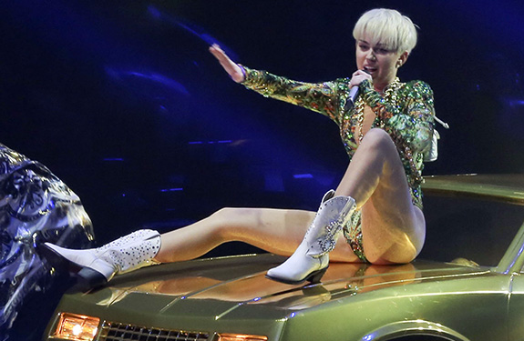 Miley Cyrus / Bangerz Tour